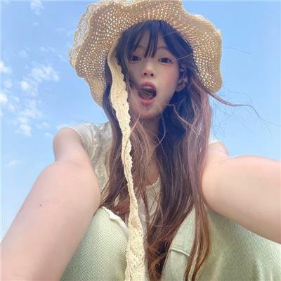 黑衣女孩